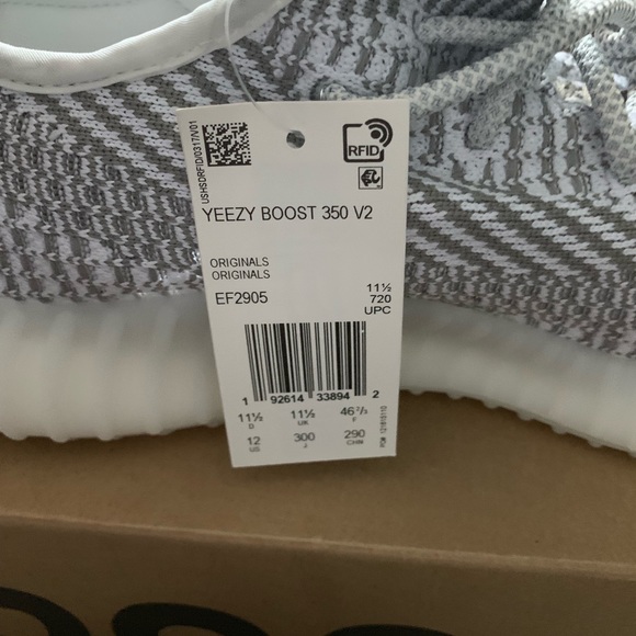 Yeezy Boost 350 v2 Static ‘non-reflective’ - Picture 4 of 8